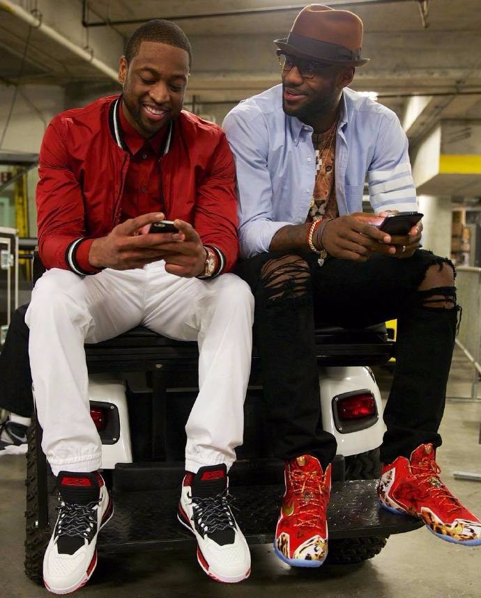 背靠背与跨 背靠背与跨